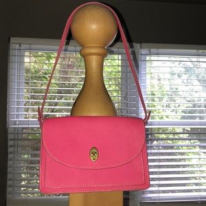 Fossil 💗leather hand bag💗